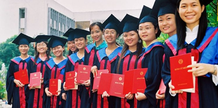 Thực trạng chuyên môn hóa trong giáo dục đại học tại Việt Nam còn yếu